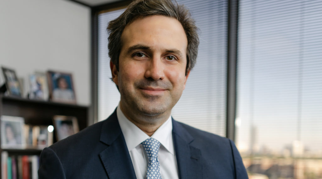 Mario De La Garza