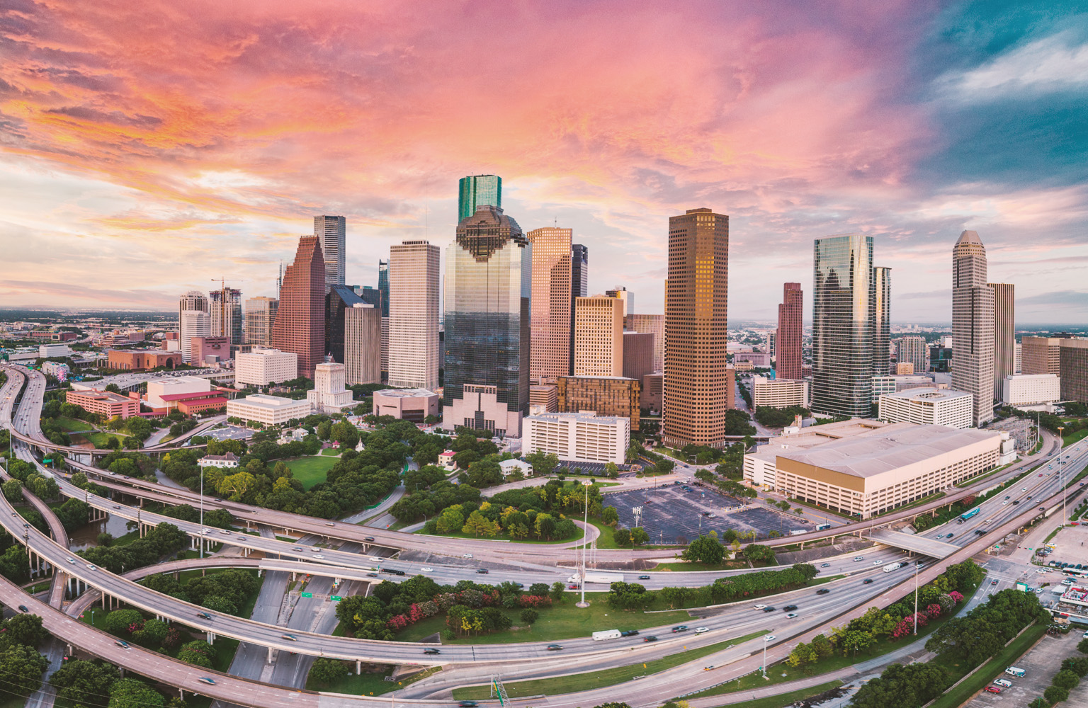 The de la Garza Law Group Located in 1616 S Voss Rd Suite 870, Houston, TX 77057